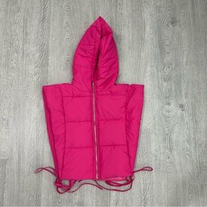 Cropped, hooded, sleeveless puffer vest